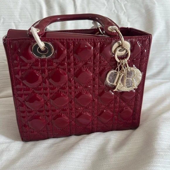 Dior Elegant Inspiration Burgundy Handbag - Picture 2 of 8